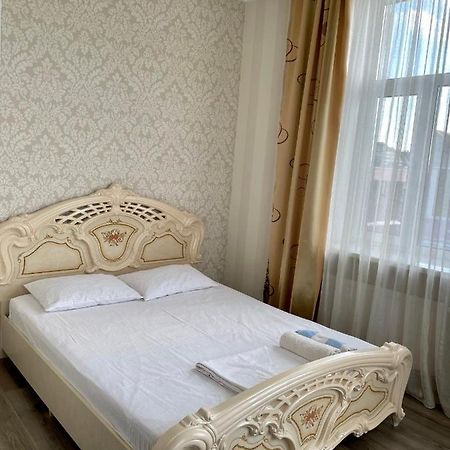 Apartment Studio -Біля Вокзалу-Недалеко Від Центру-Городоцька 151 Lviv Eksteriør bilde
