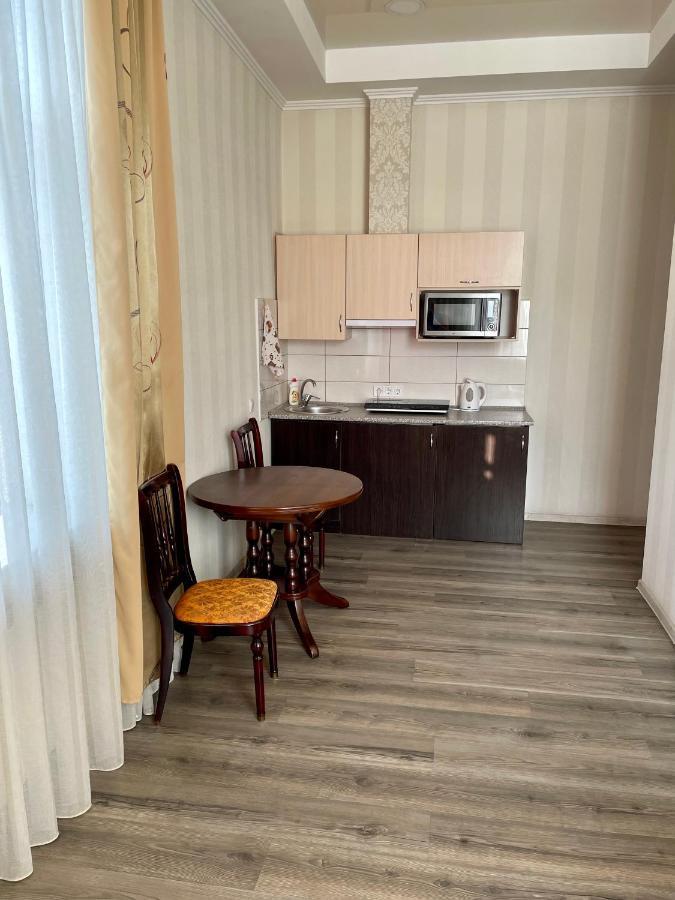 Apartment Studio -Біля Вокзалу-Недалеко Від Центру-Городоцька 151 Lviv Eksteriør bilde